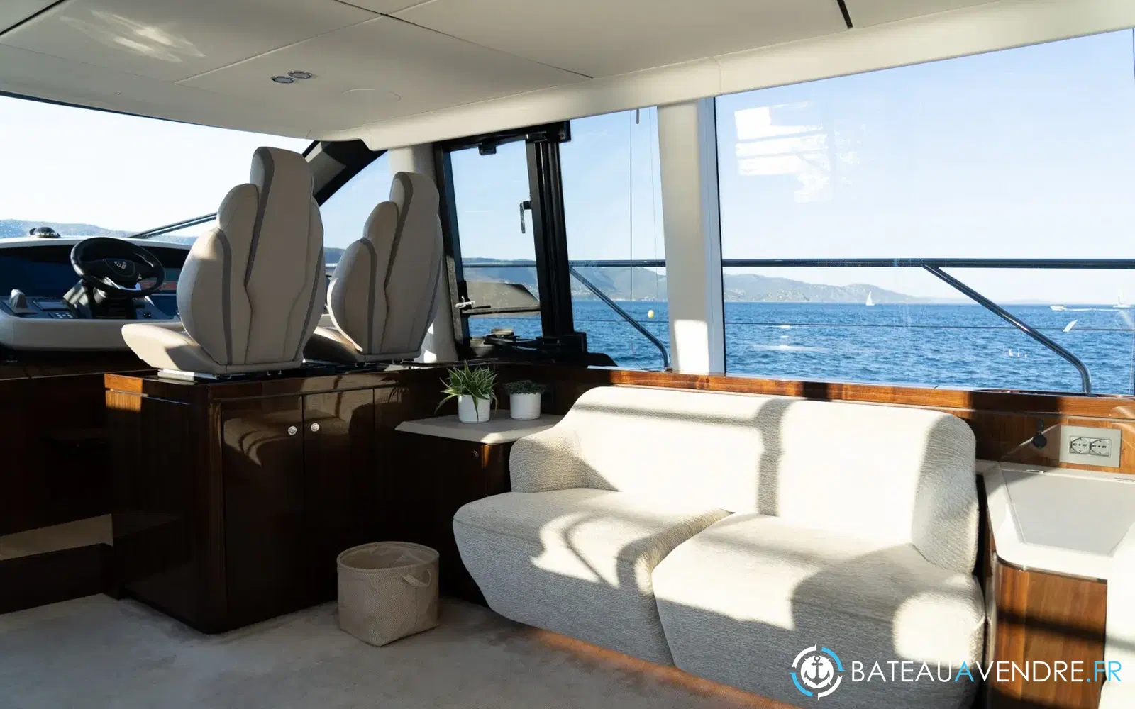 slider 11 Fairline Squadron 68