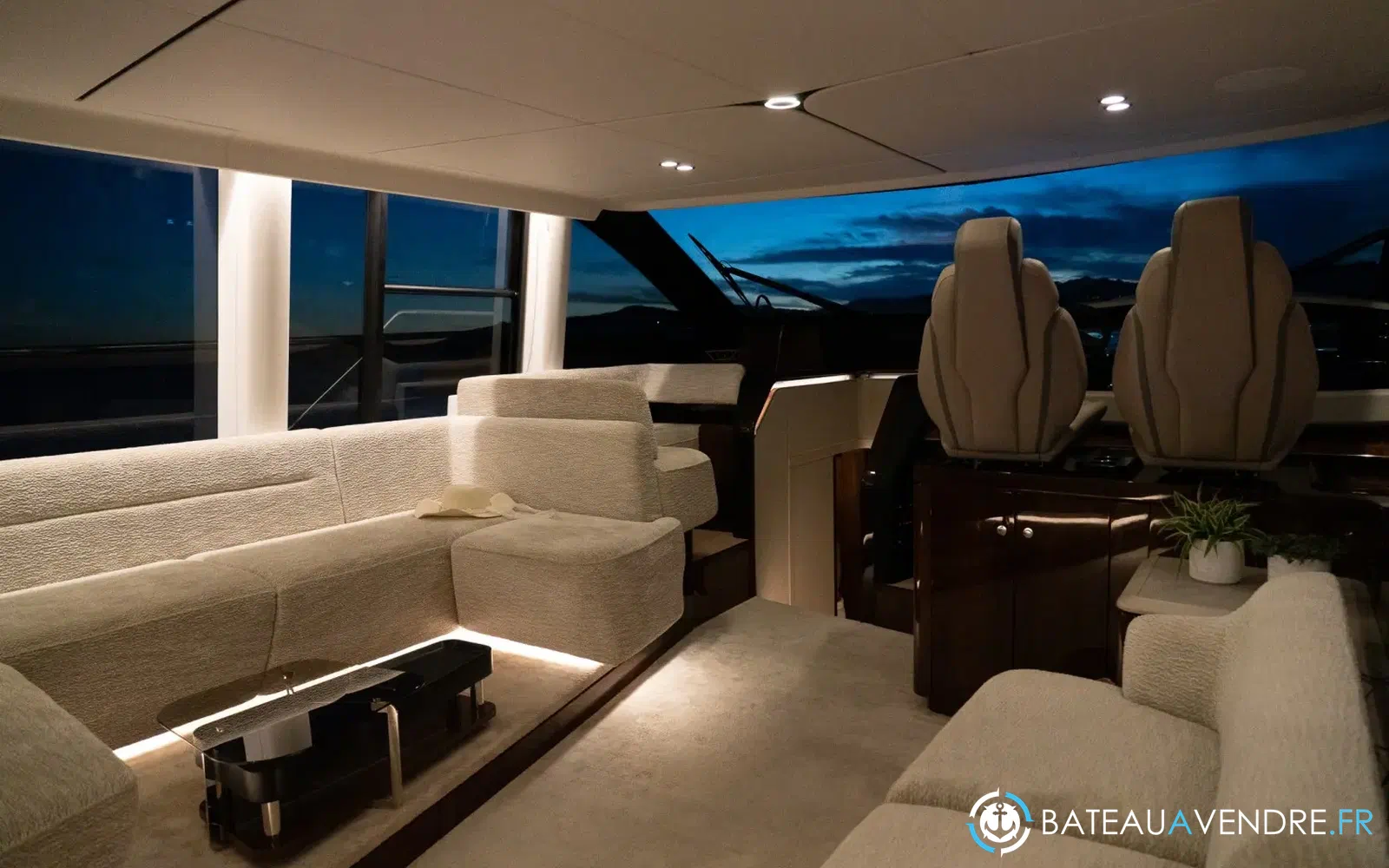 slider 12 Fairline Squadron 68