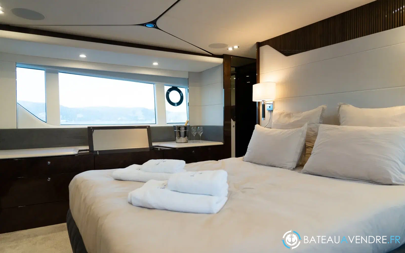 slider 13 Fairline Squadron 68