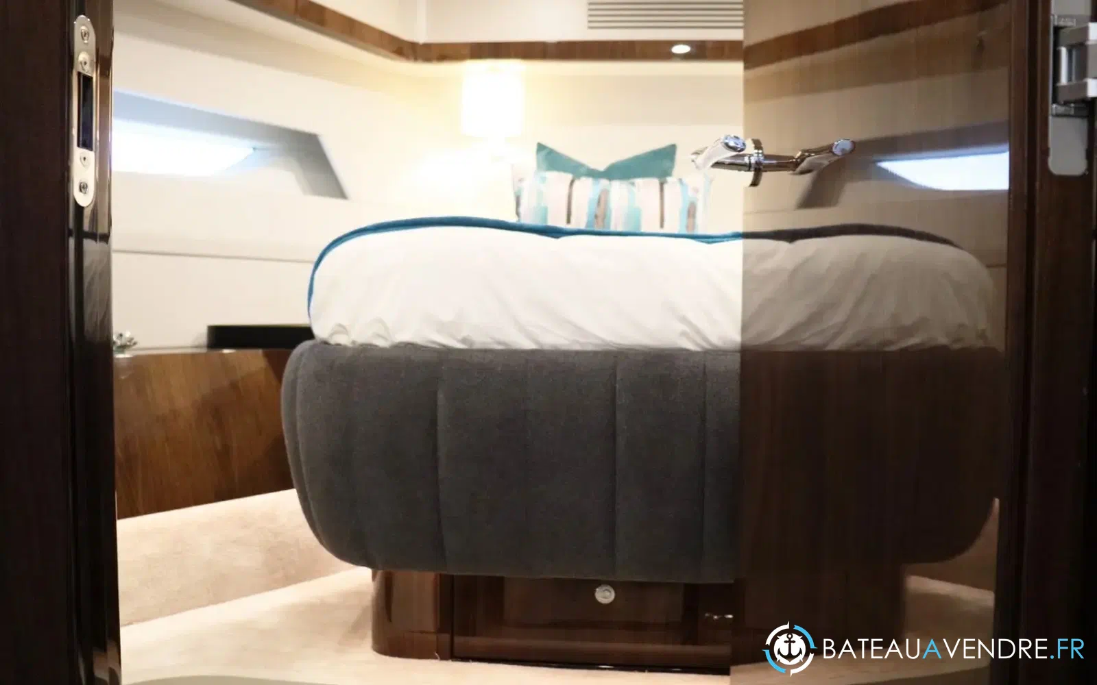 slider 15 Fairline Squadron 68
