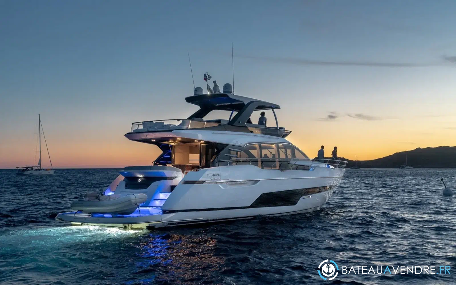 slider 18 Fairline Squadron 68