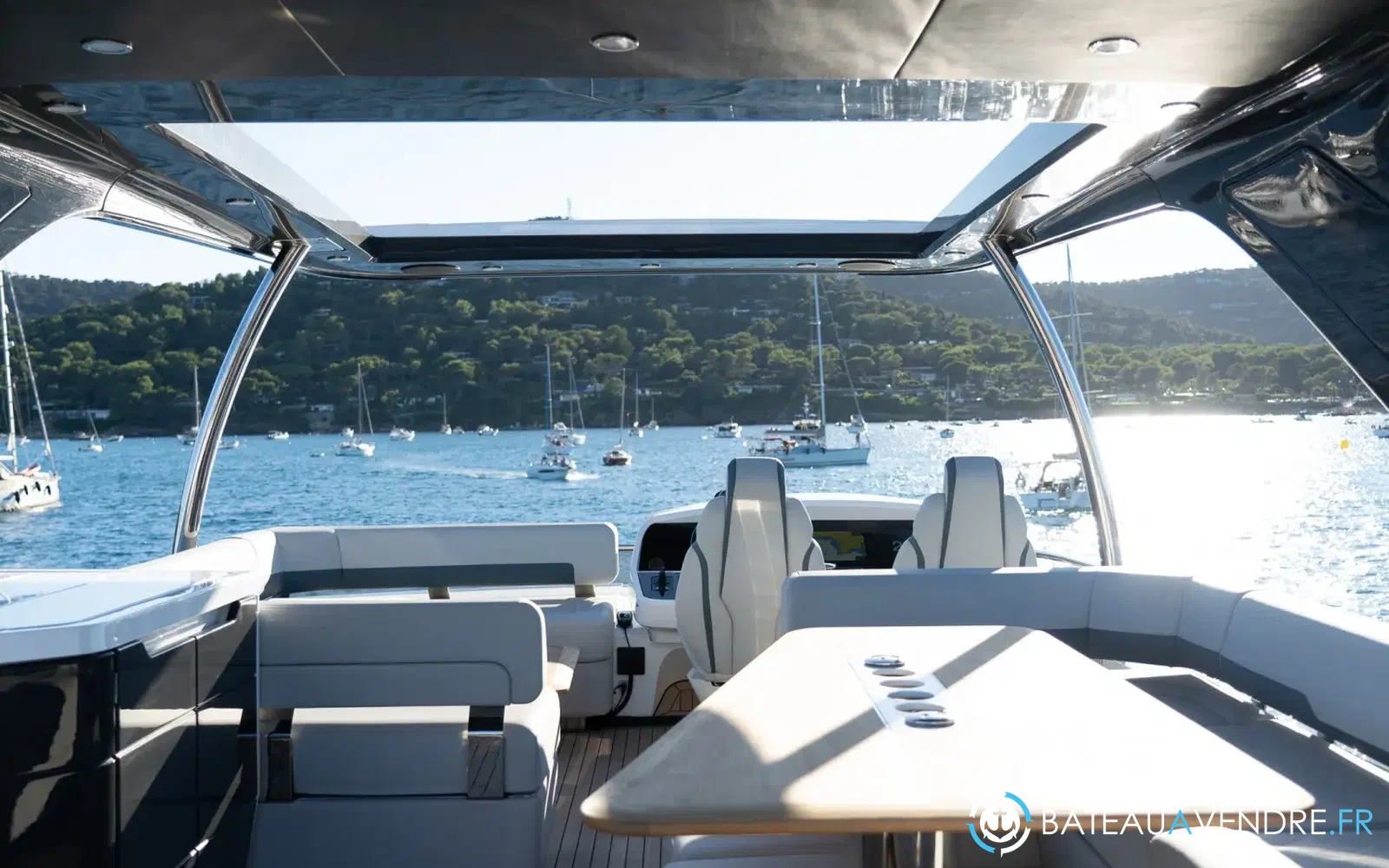 slider 6 Fairline Squadron 68