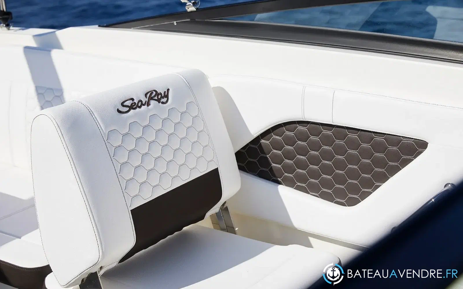 slider 2 Sea Ray 230 Sun Sport