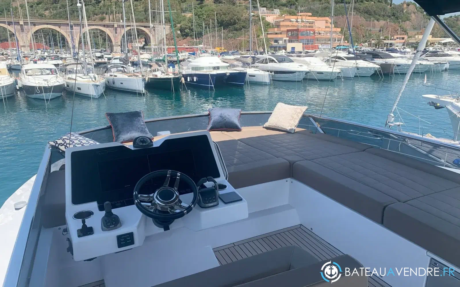 slider 10 Pardo Yachts Endurance 60