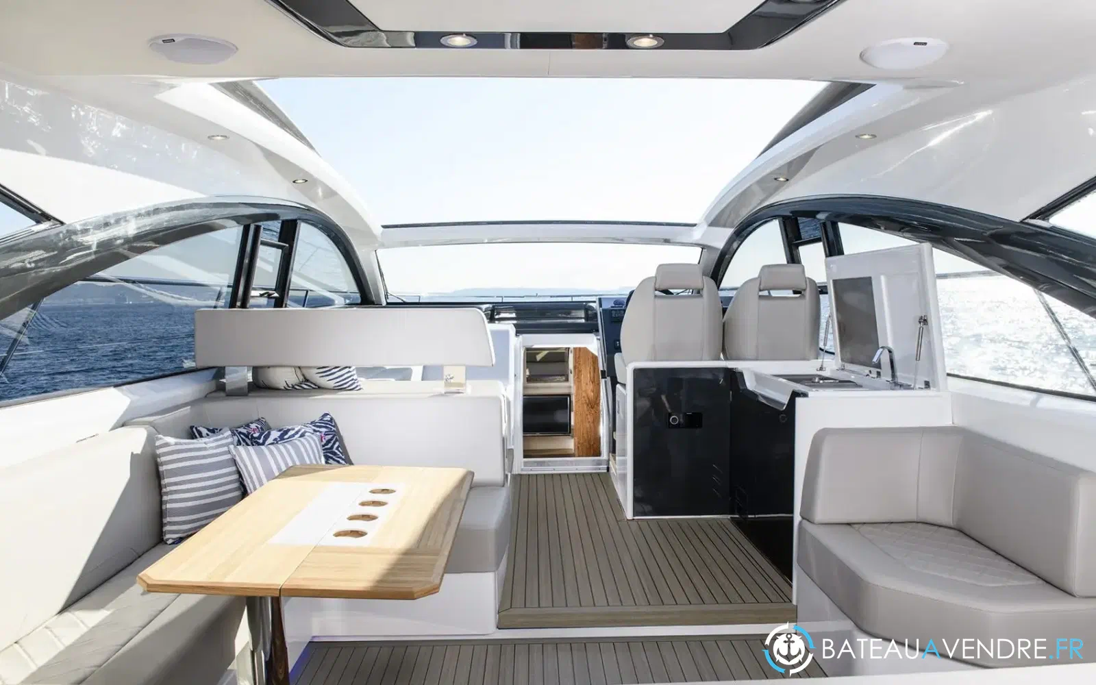slider 2 Fairline Targa 45 Open