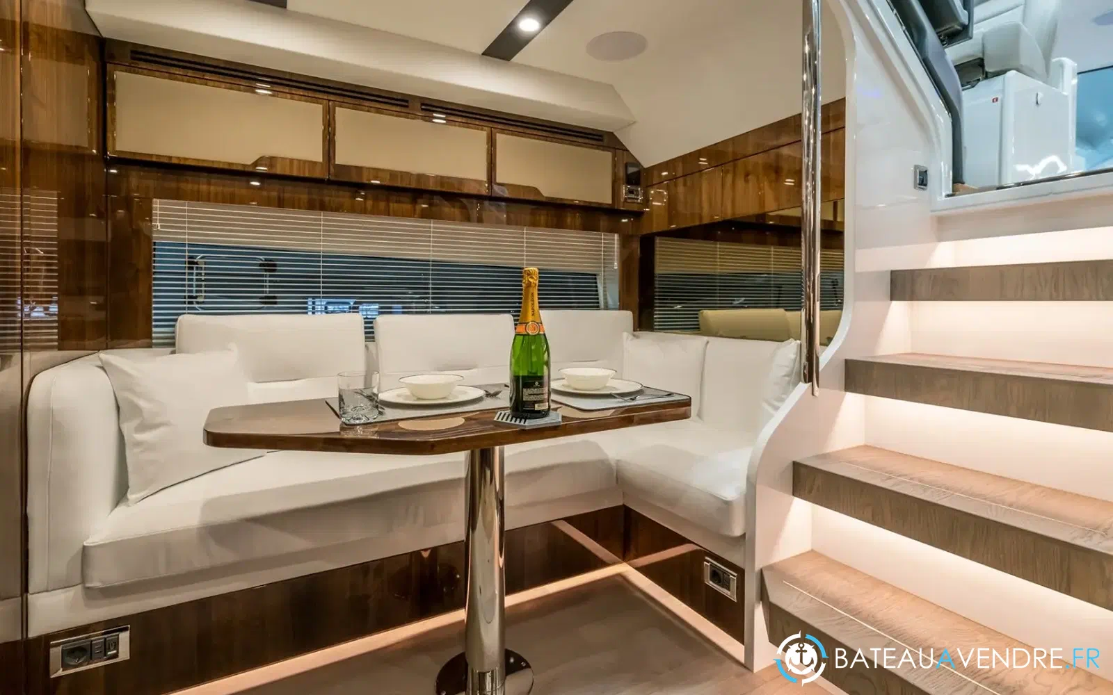 slider 4 Fairline Targa 45 Open