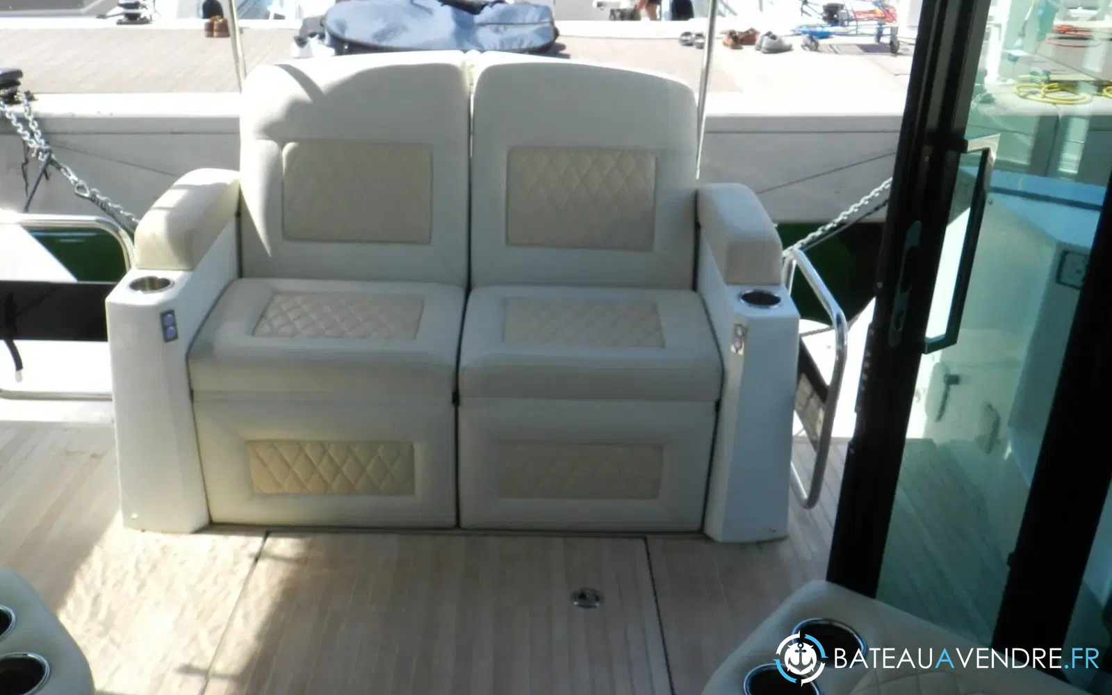 slider 2 Beneteau Gran Turismo 46