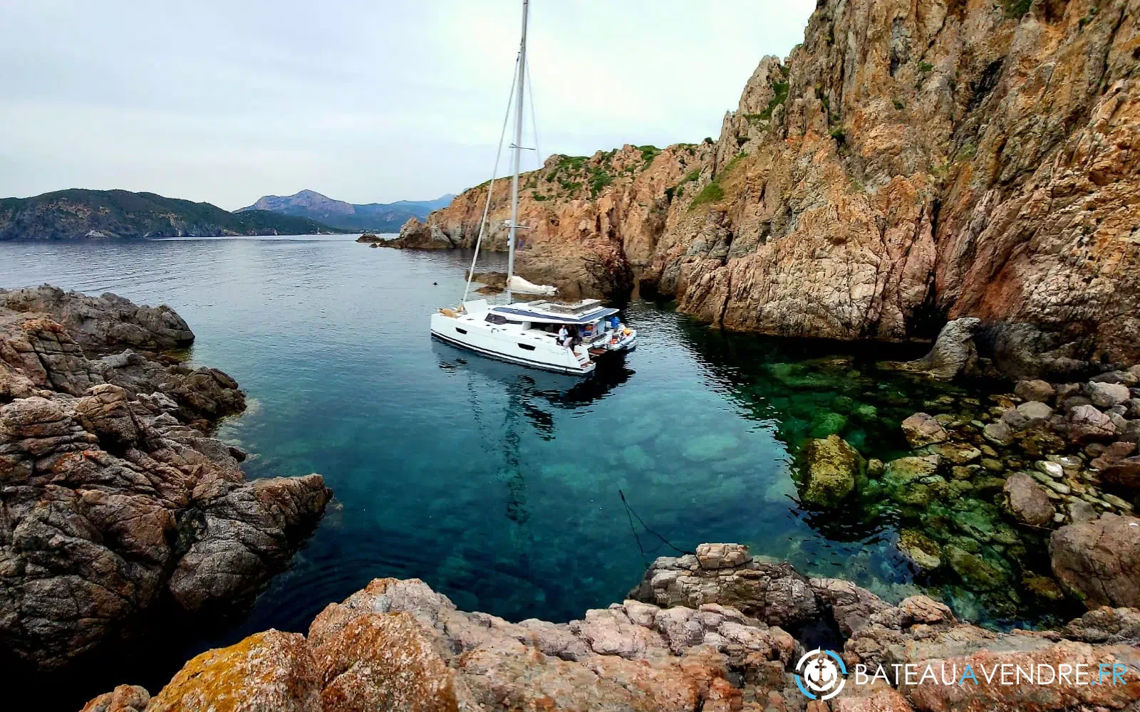 slider 0 Fountaine Pajot Tanna 47