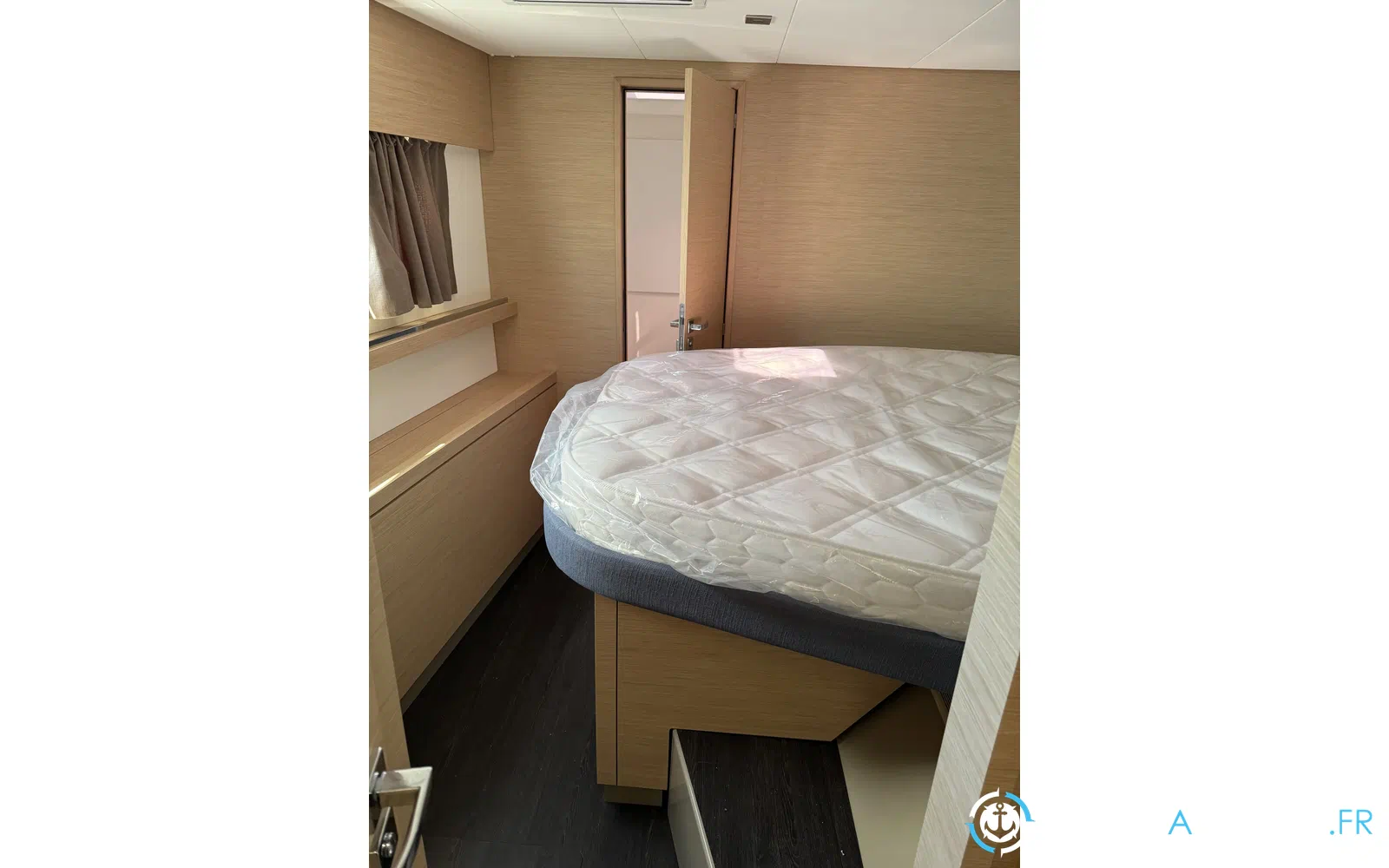 slider 26 Fountaine Pajot Tanna 47