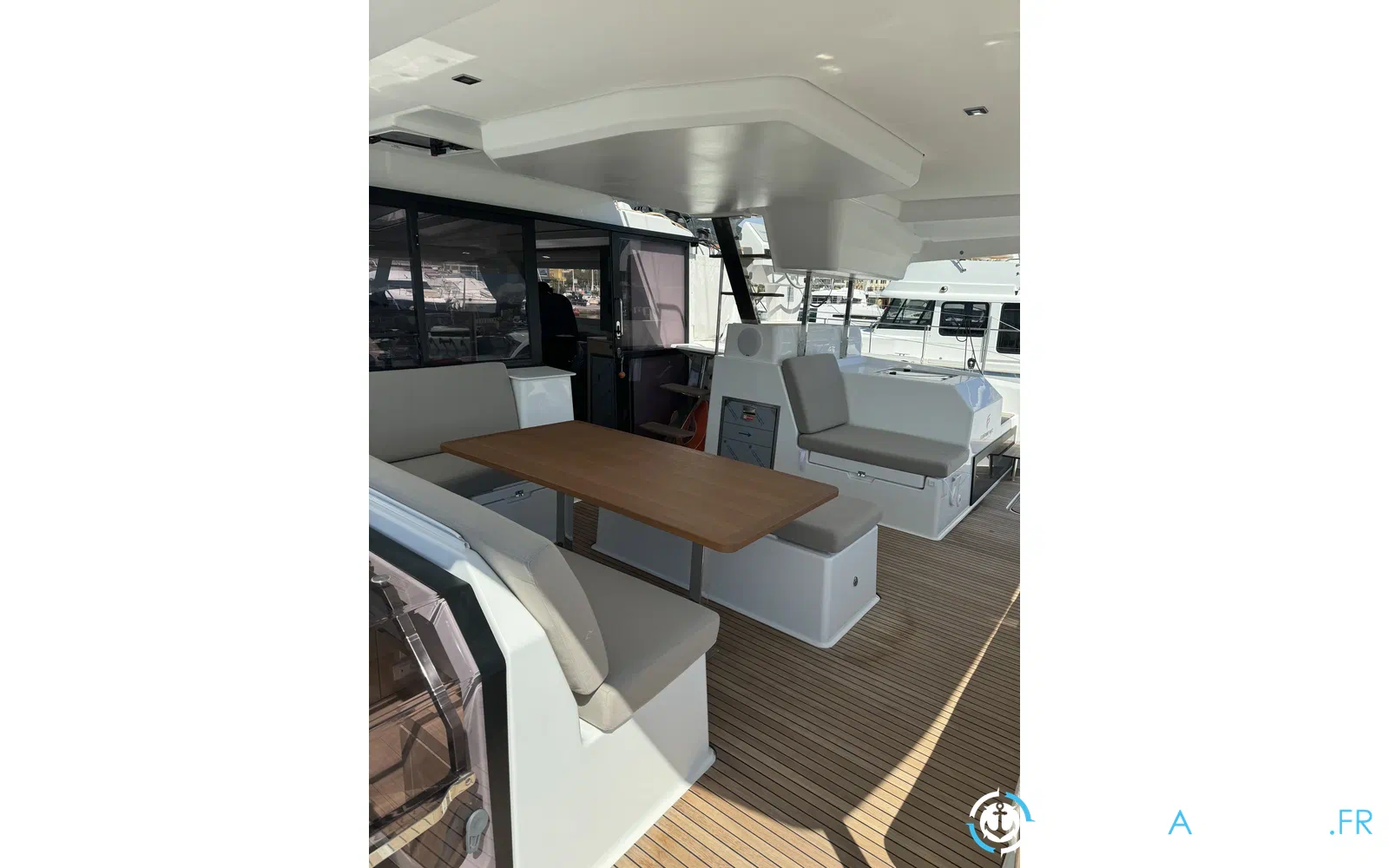slider 4 Fountaine Pajot Tanna 47