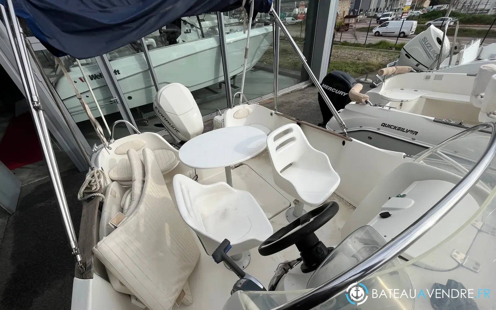 slider 5 Beneteau Flyer 550
