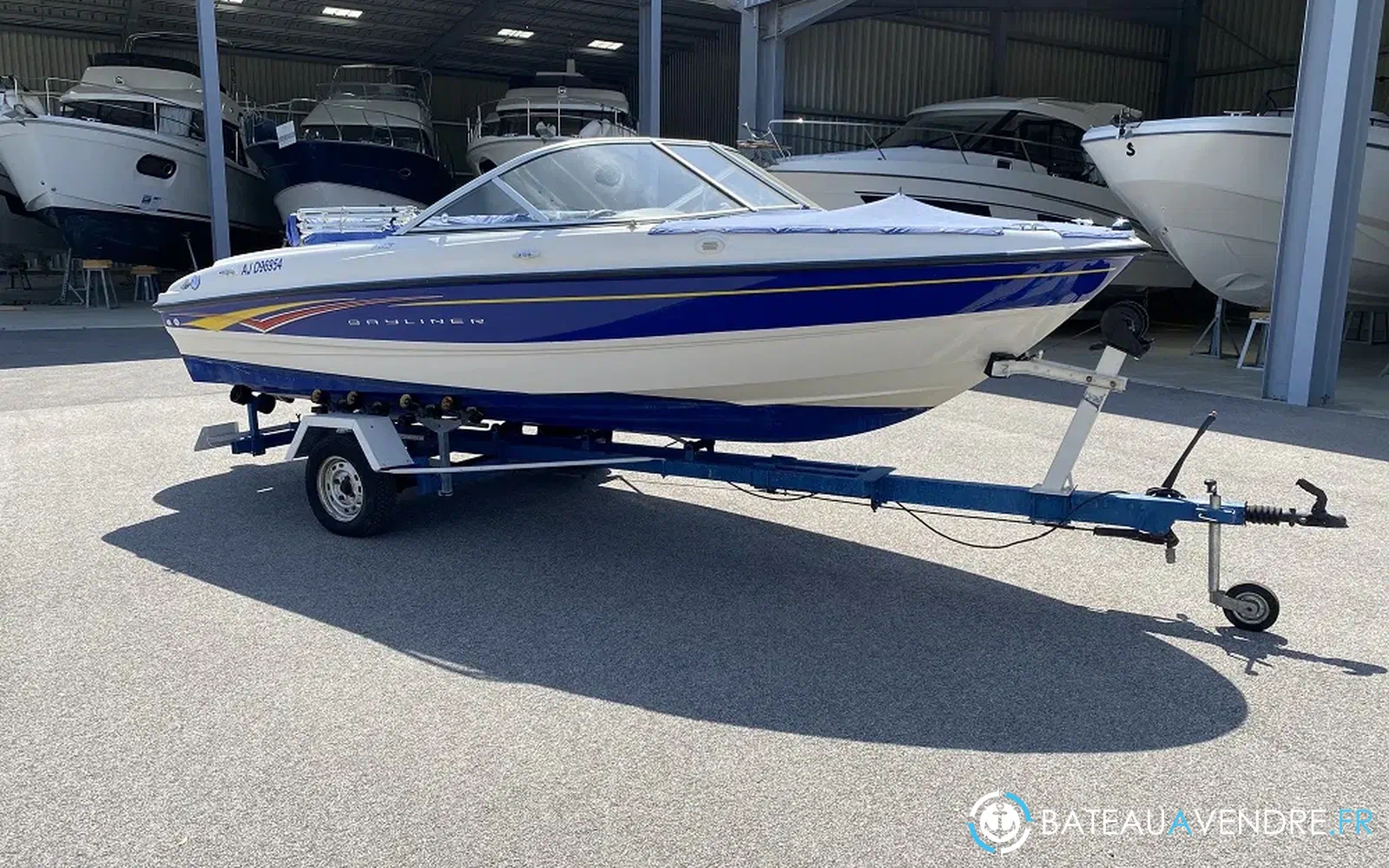 slider 1 Bayliner 185 BR