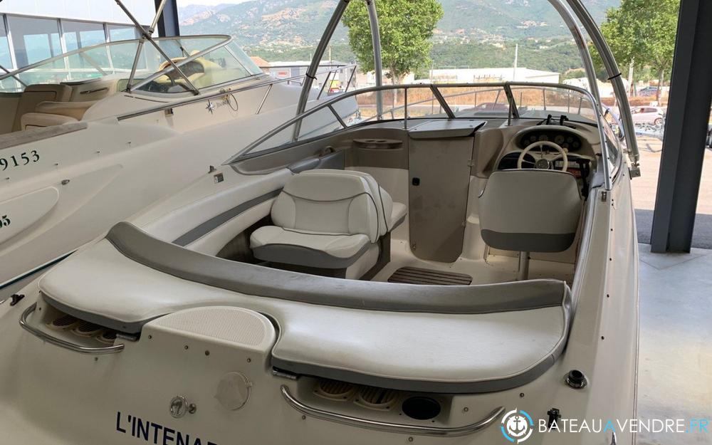 Bayliner Capri 2352 interieur photo 5