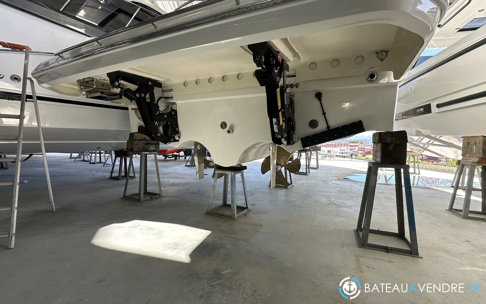 slider 12 Prestige Yachts 420 Fly