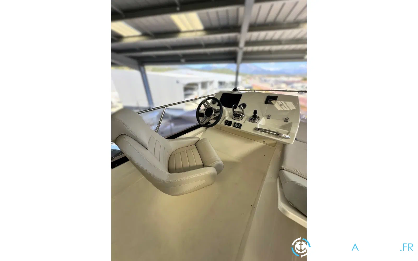 slider 17 Prestige Yachts 420 Fly