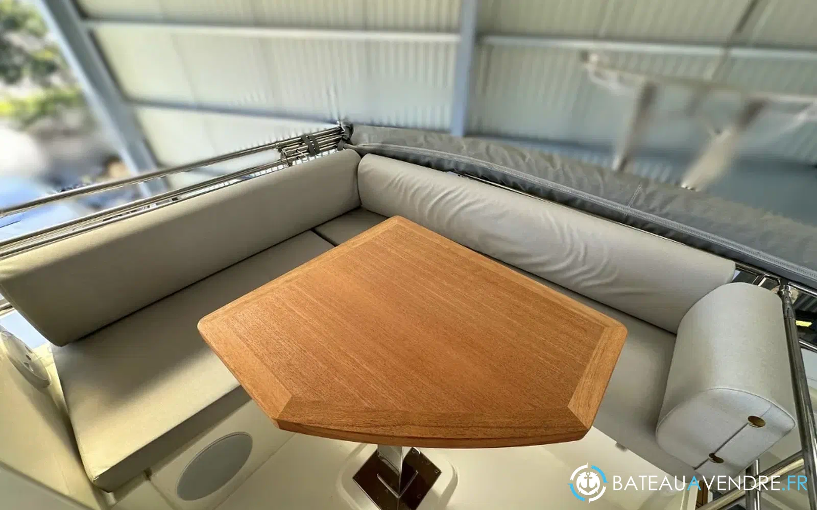 slider 19 Prestige Yachts 420 Fly