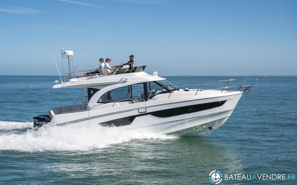 Beneteau Antares 11 Fly exterieur photo de présentation