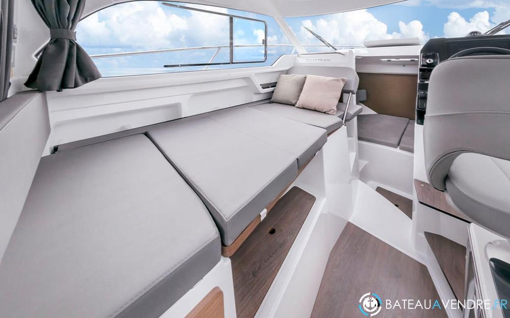 Beneteau Antares 8 Fishing interieur photo 4