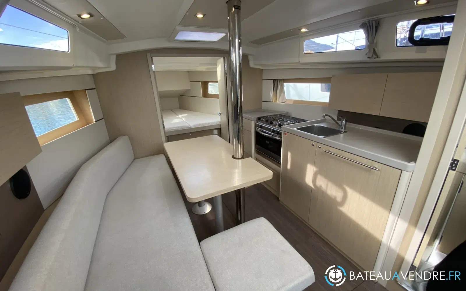 slider 10 Beneteau Oceanis 35.1