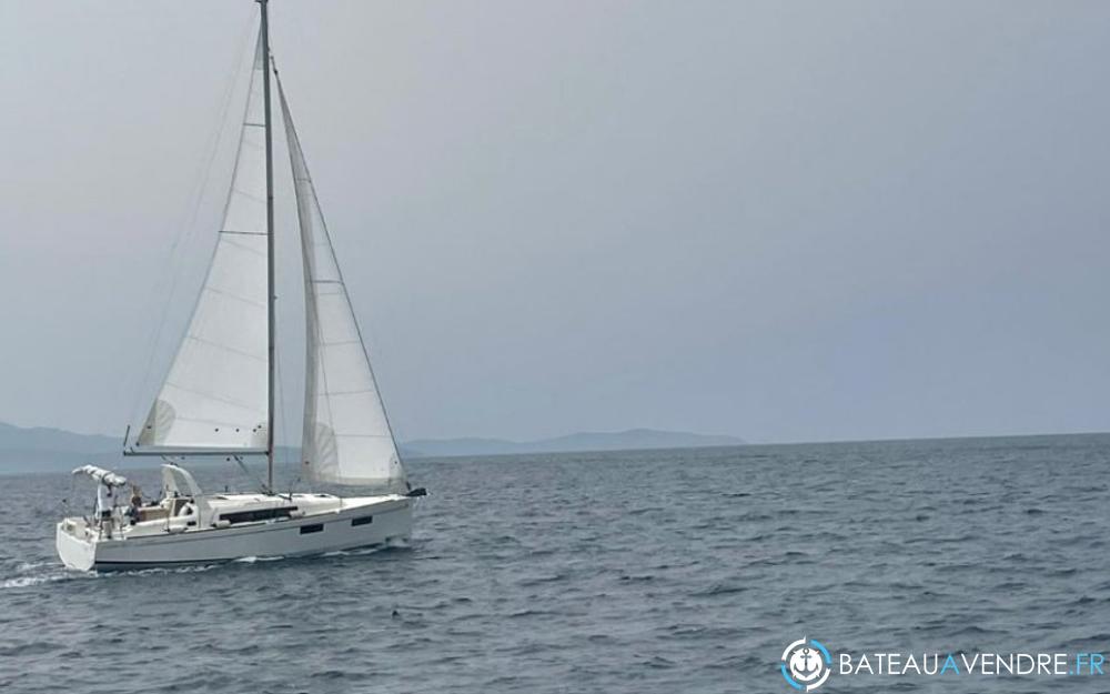 Beneteau Oceanis 35.1 exterieur photo 5