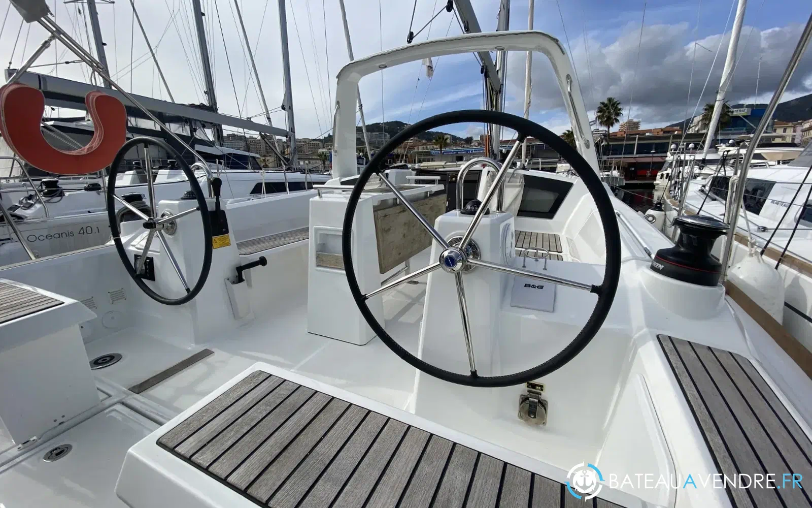 slider 8 Beneteau Oceanis 35.1