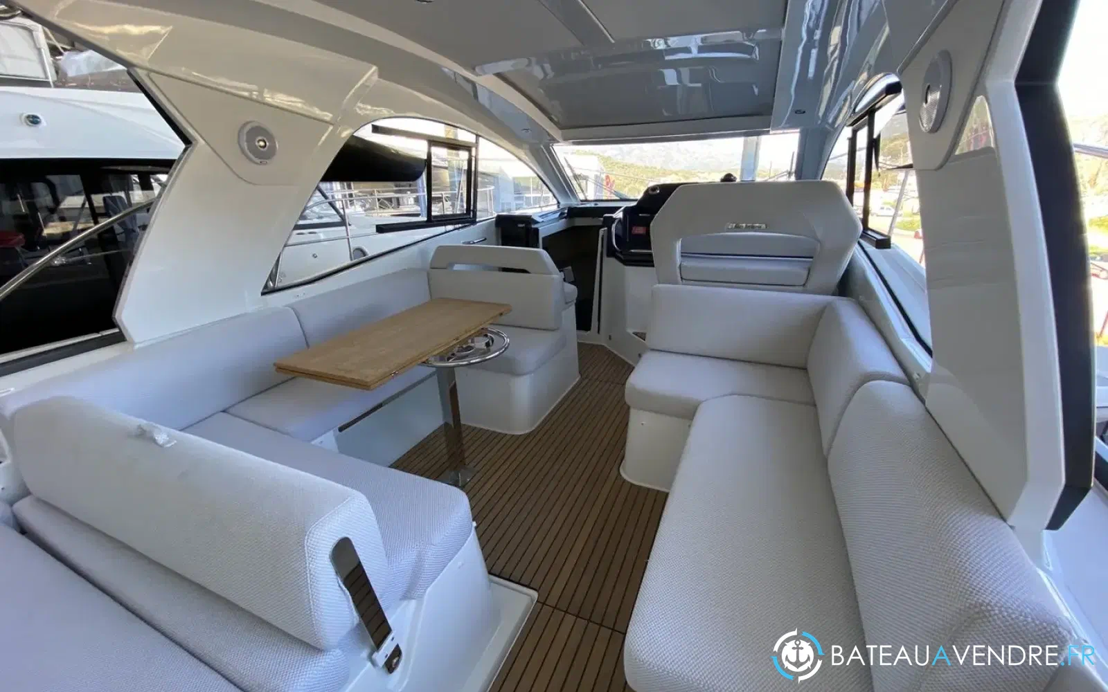 slider 2 Beneteau Gran Turismo 36