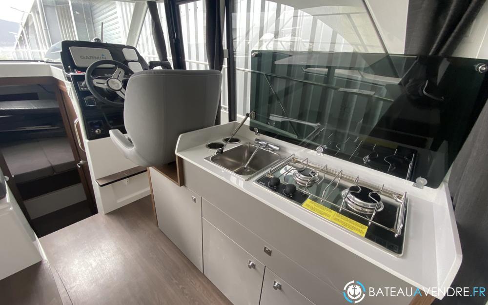 Beneteau Antares 9 OB cuisine / salle de bain photo 5