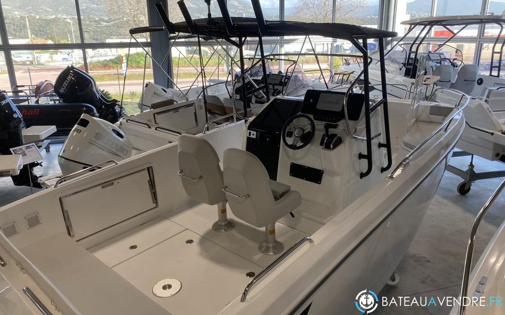 Beneteau Flyer 8 SPACEdeck interieur photo 2