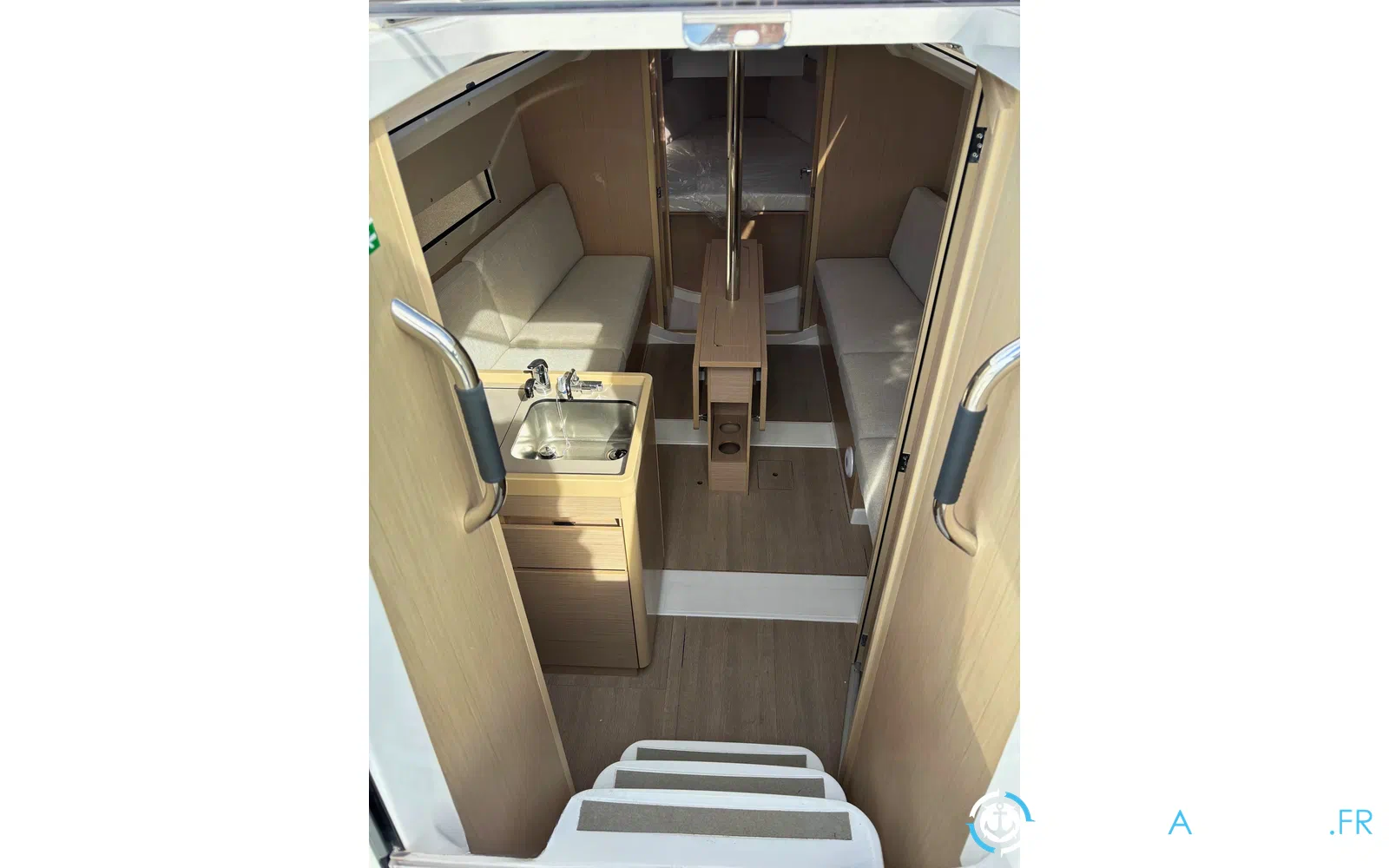 slider 9 Beneteau Oceanis 30.1