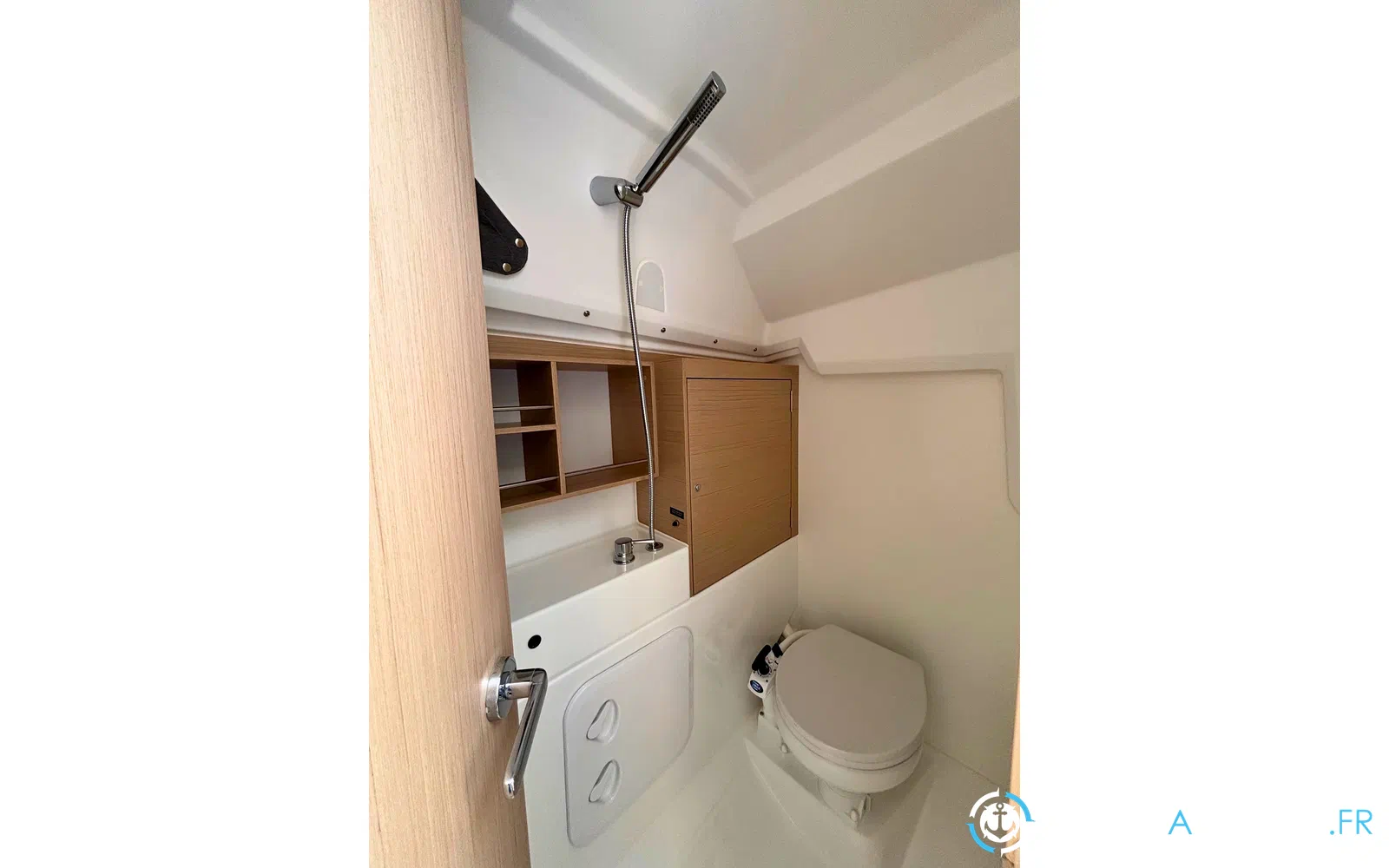 slider 15 Beneteau Oceanis 30.1