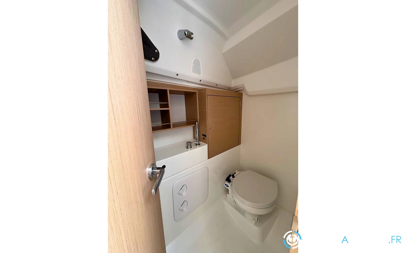 slider 16 Beneteau Oceanis 30.1