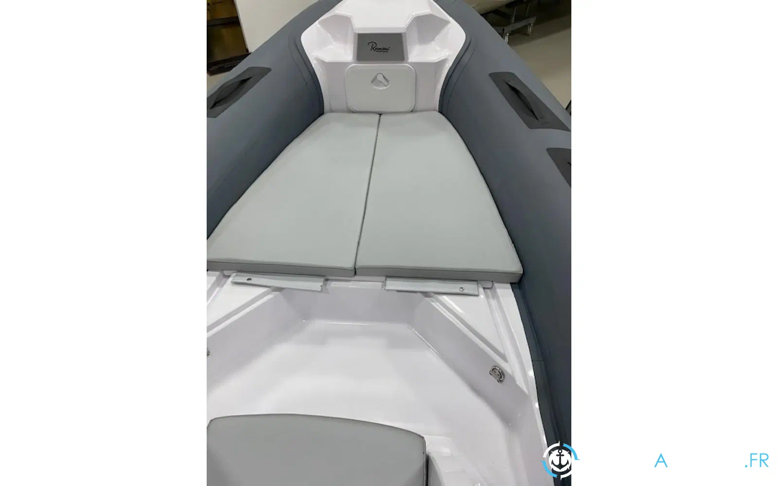 slider 6 Ranieri Cayman 21 Sport