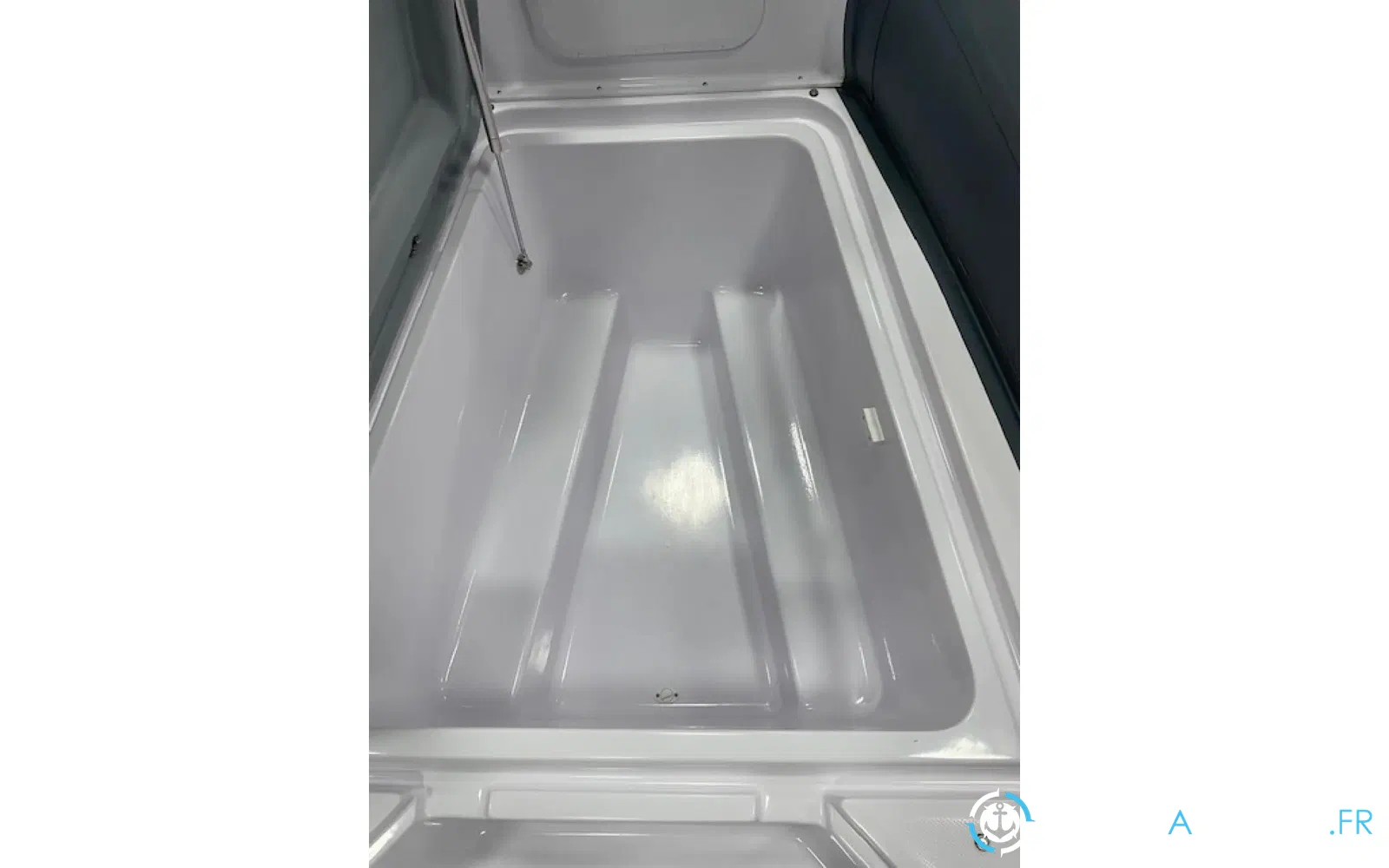 slider 8 Ranieri Cayman 21 Sport