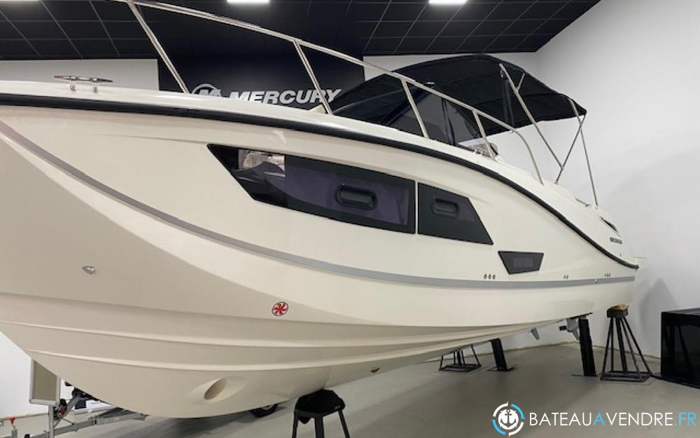 Quicksilver Activ 875 Sundeck exterieur photo de présentation