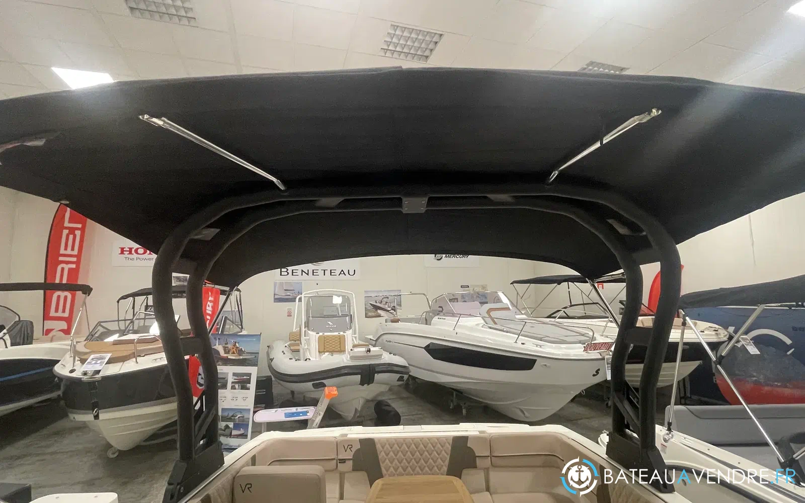 slider 6 Bayliner VR4 OB