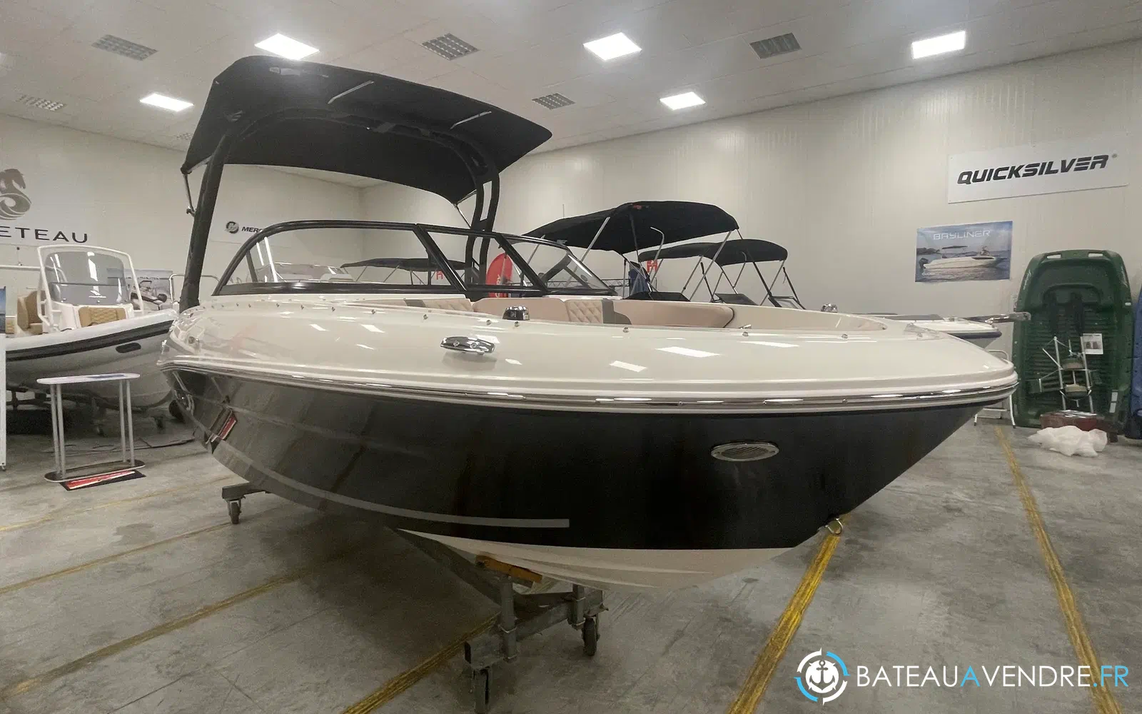 slider 1 Bayliner VR4 OB