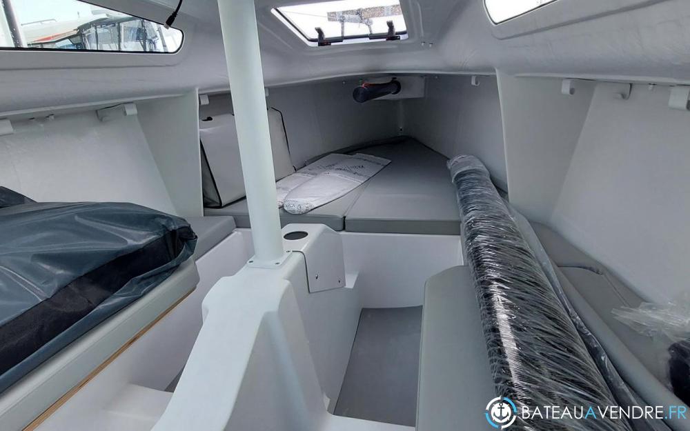 Beneteau First 24 interieur photo 5