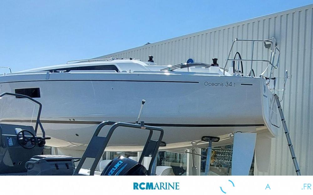 Beneteau Oceanis 34.1 exterieur photo 2