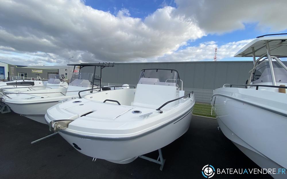 Beneteau Flyer 8 SPACEdeck V2 exterieur photo de présentation