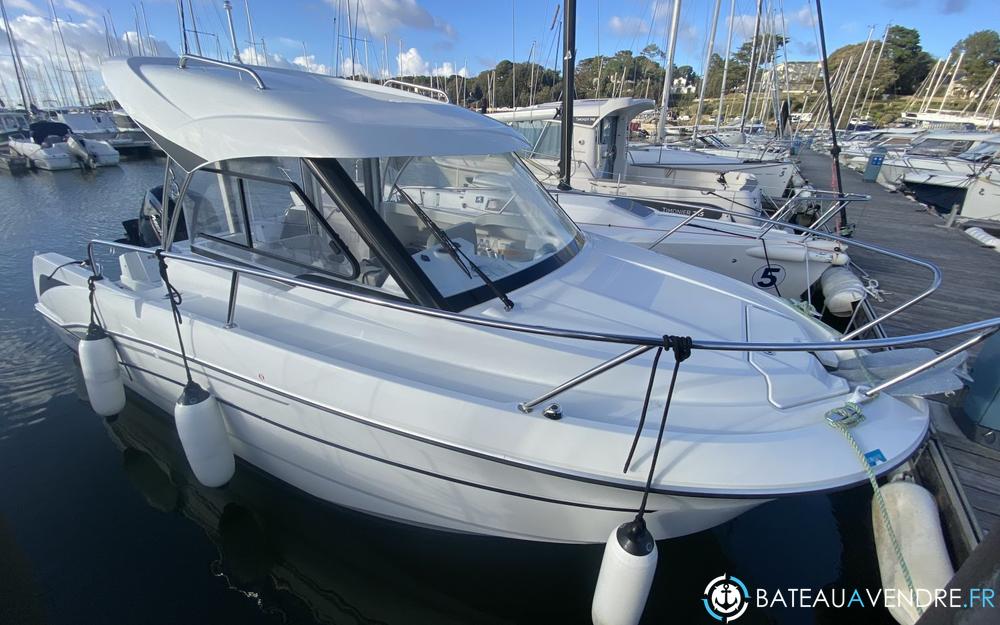 Beneteau Antares 6 exterieur photo de présentation