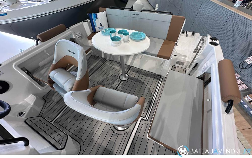 Beneteau Flyer 7 SUNdeck interieur photo 5