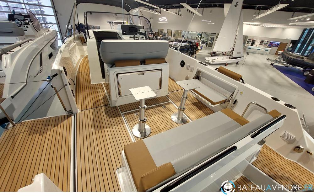 Beneteau Flyer 9 Spacedeck interieur photo 4