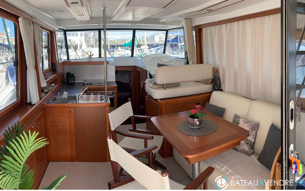 Beneteau Swift Trawler 34 interieur photo 4