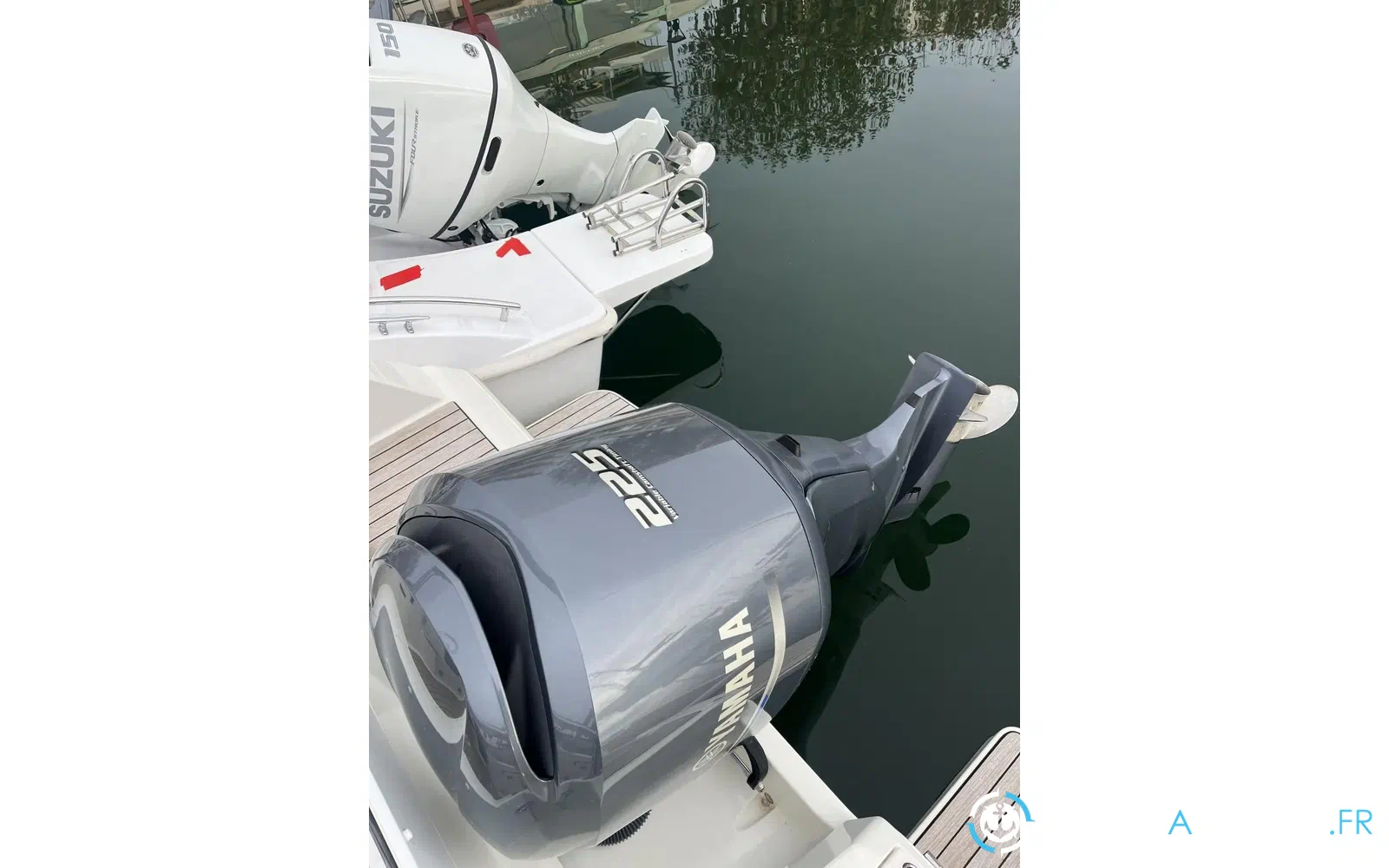 slider 9 Pacific Craft 700 SC