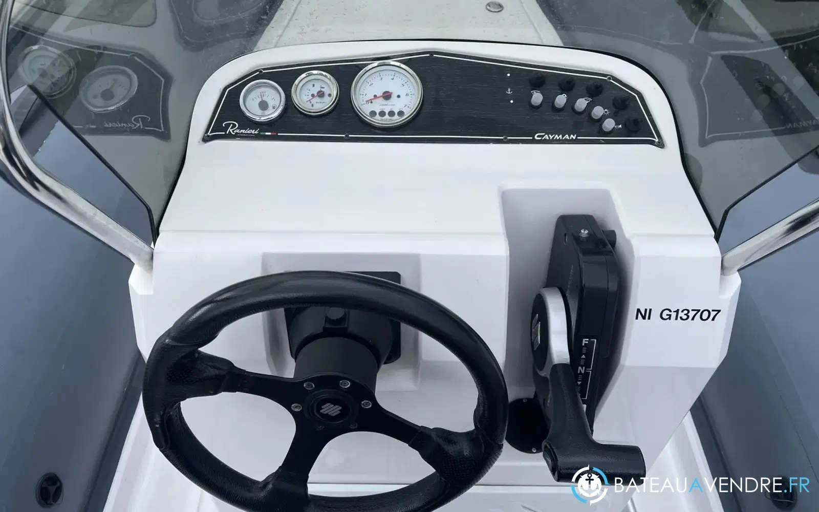 slider 3 Ranieri Cayman 19 S