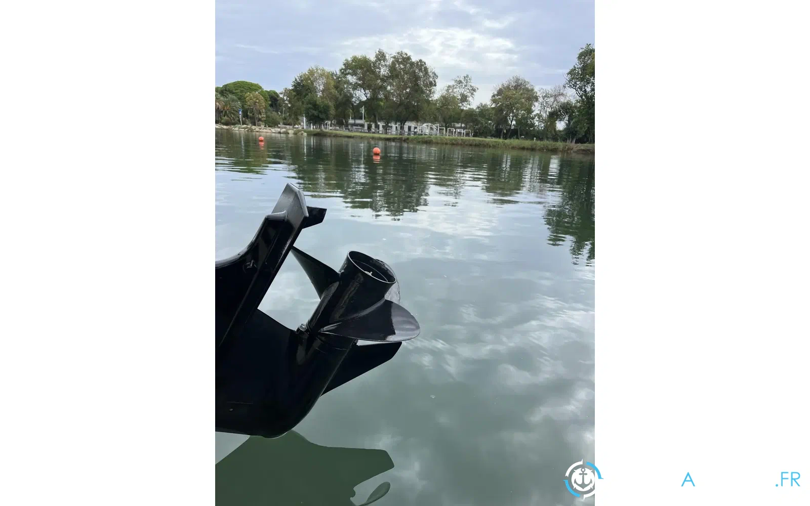 slider 9 Quicksilver Activ 555 Bowrider