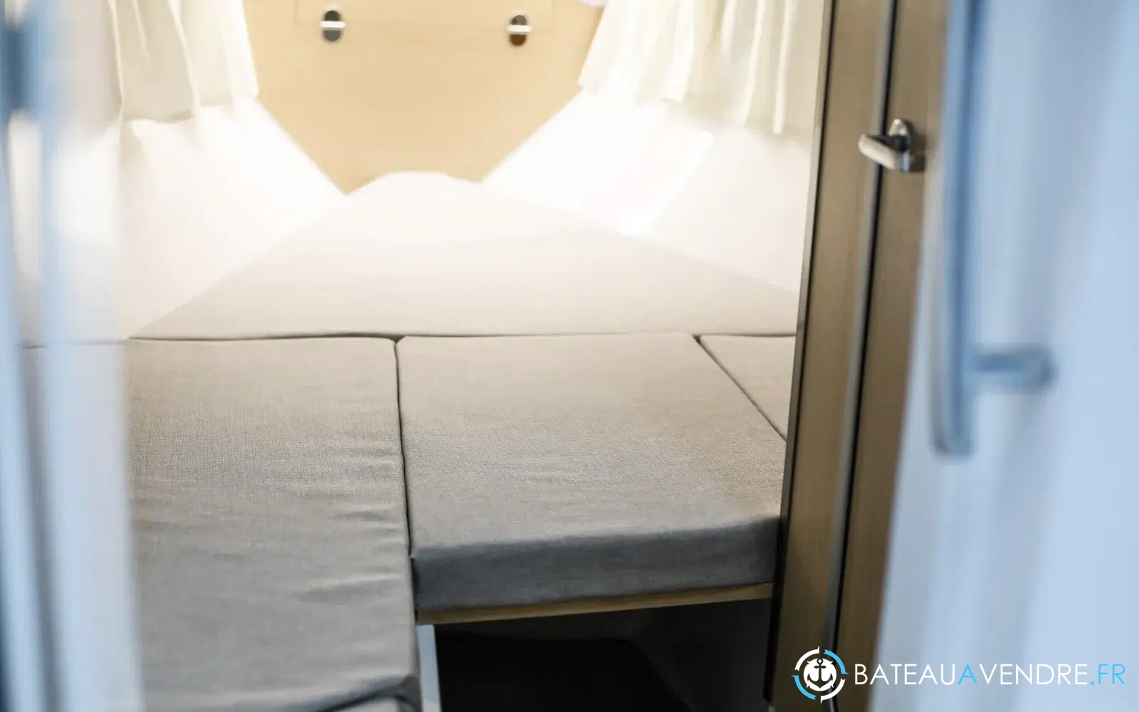slider 6 Marinello 650 Cabin