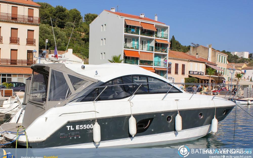 Beneteau Gran Turismo 38 exterieur photo de présentation