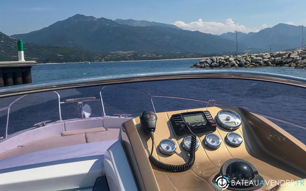 Sessa Marine Key Largo 27 Inboard electronique / cockpit photo 2