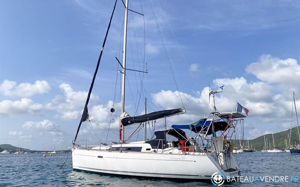 Beneteau Oceanis 37 exterieur photo 3